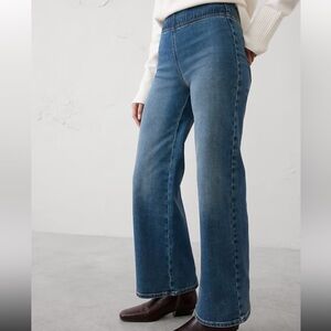 NWT Banana Republic Wide Leg Pull on Jeans size Large